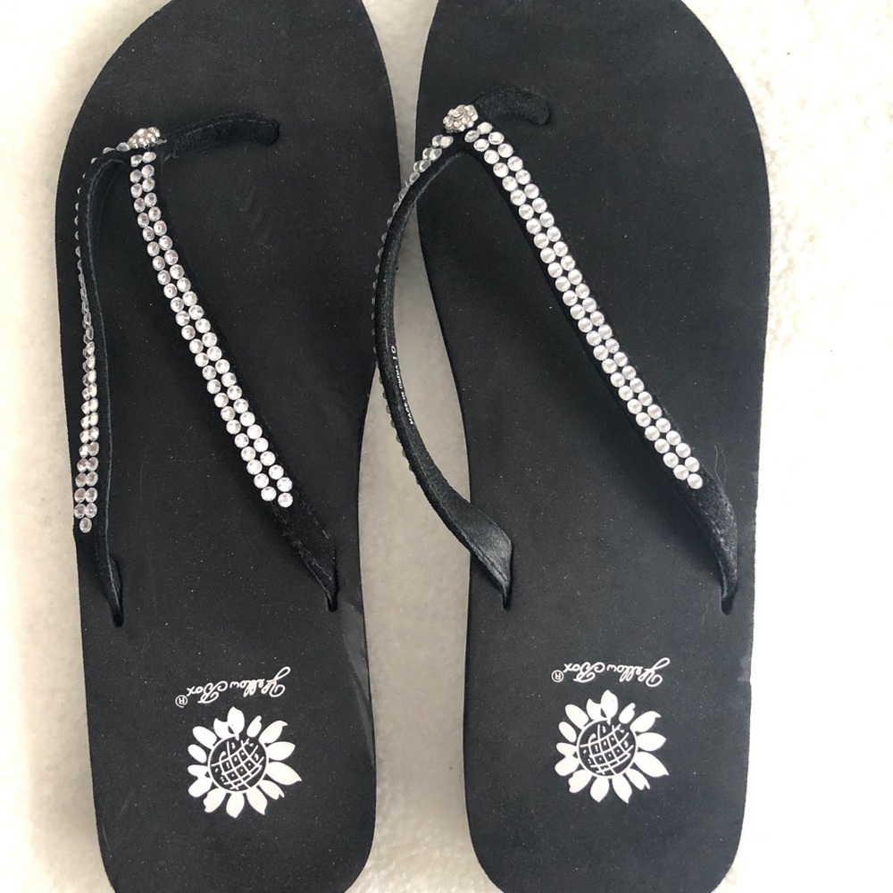 Yellow Box Women’s Jello Sandal